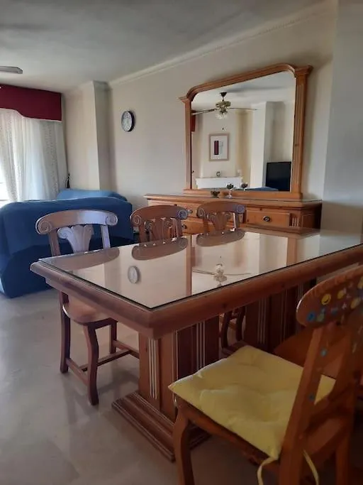 Cozy Apartments Nearly Sea,Tennis,Bars And Other Malaga Spain